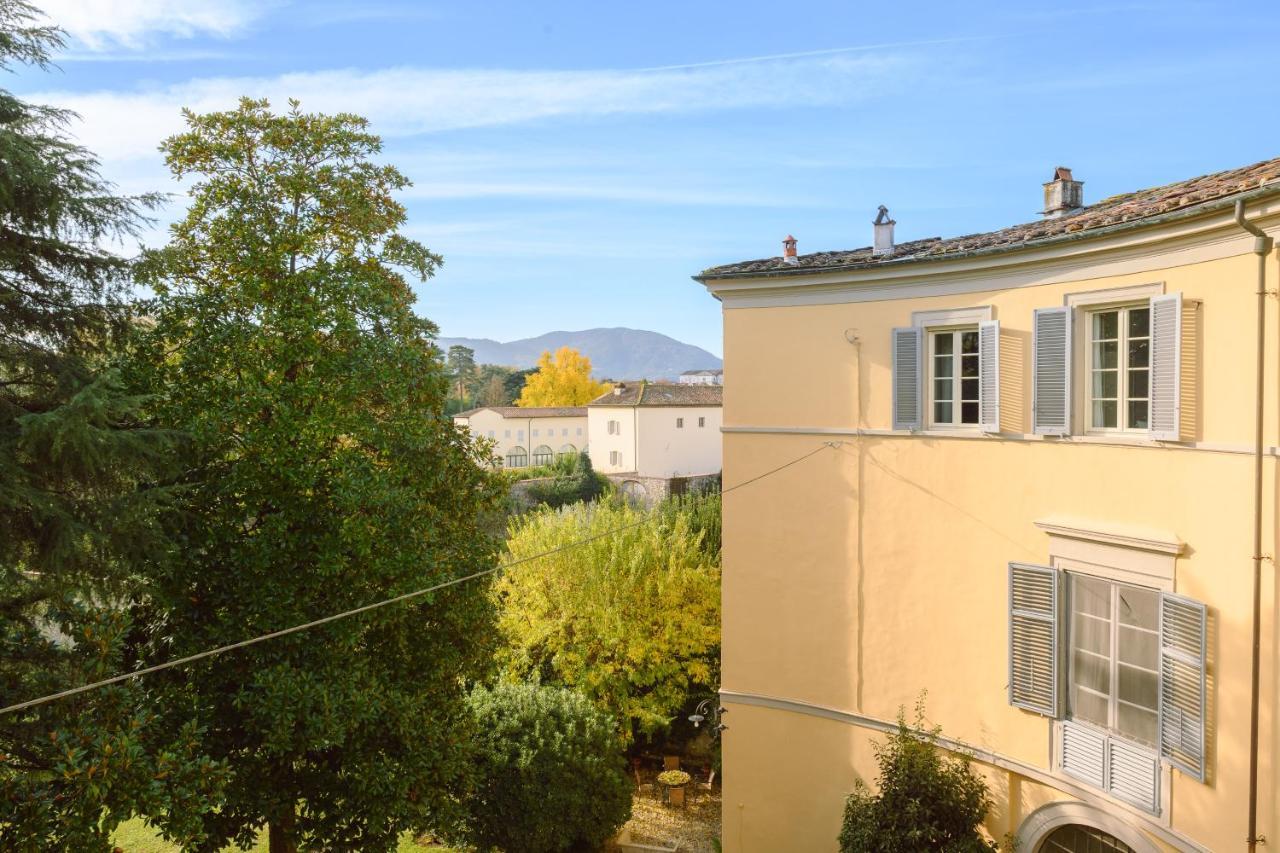 Palazzo Froussard B&B And Living Лукка Экстерьер фото